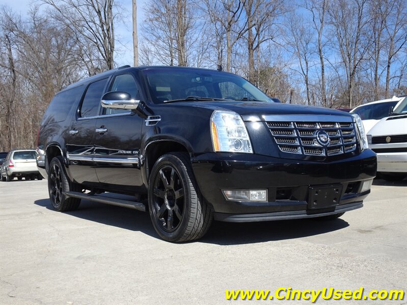 Used 2012 Cadillac Escalade ESV Luxury AWD/4WD image 4