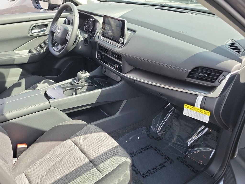 New 2026 Nissan Rogue SV w/ Cold Weather Package FWD image 12