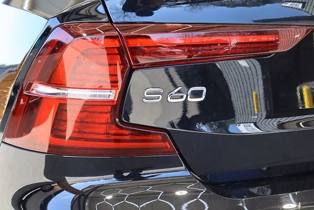 Used 2024 Volvo S60 B5 Plus image 44