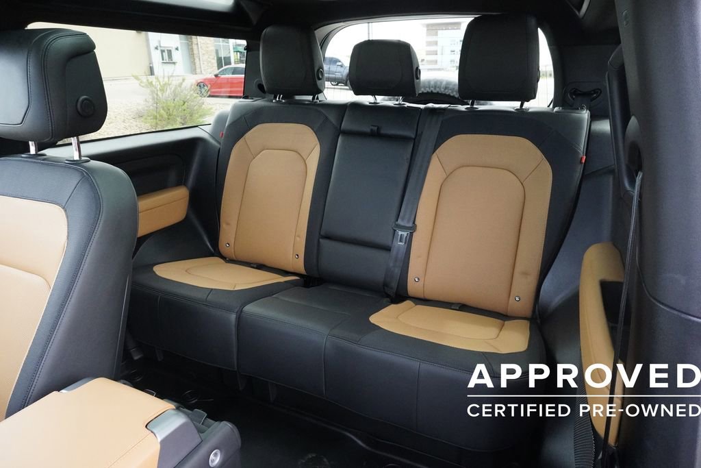 Used 2024 Land Rover Defender 90 X-Dynamic SE AWD/4WD image 27