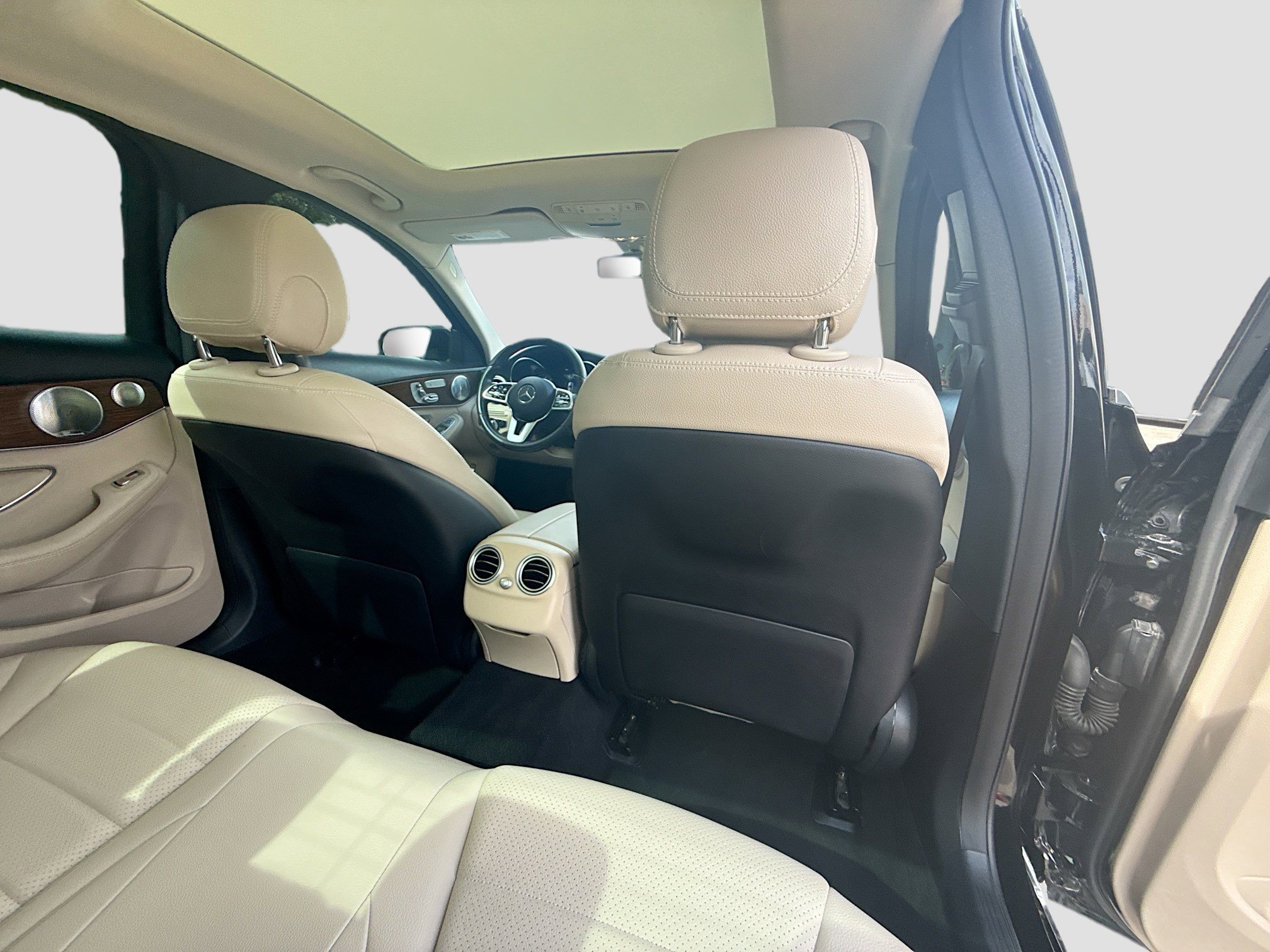 Used 2020 Mercedes-Benz C 300 4MATIC Sedan w/ Premium Package image 29