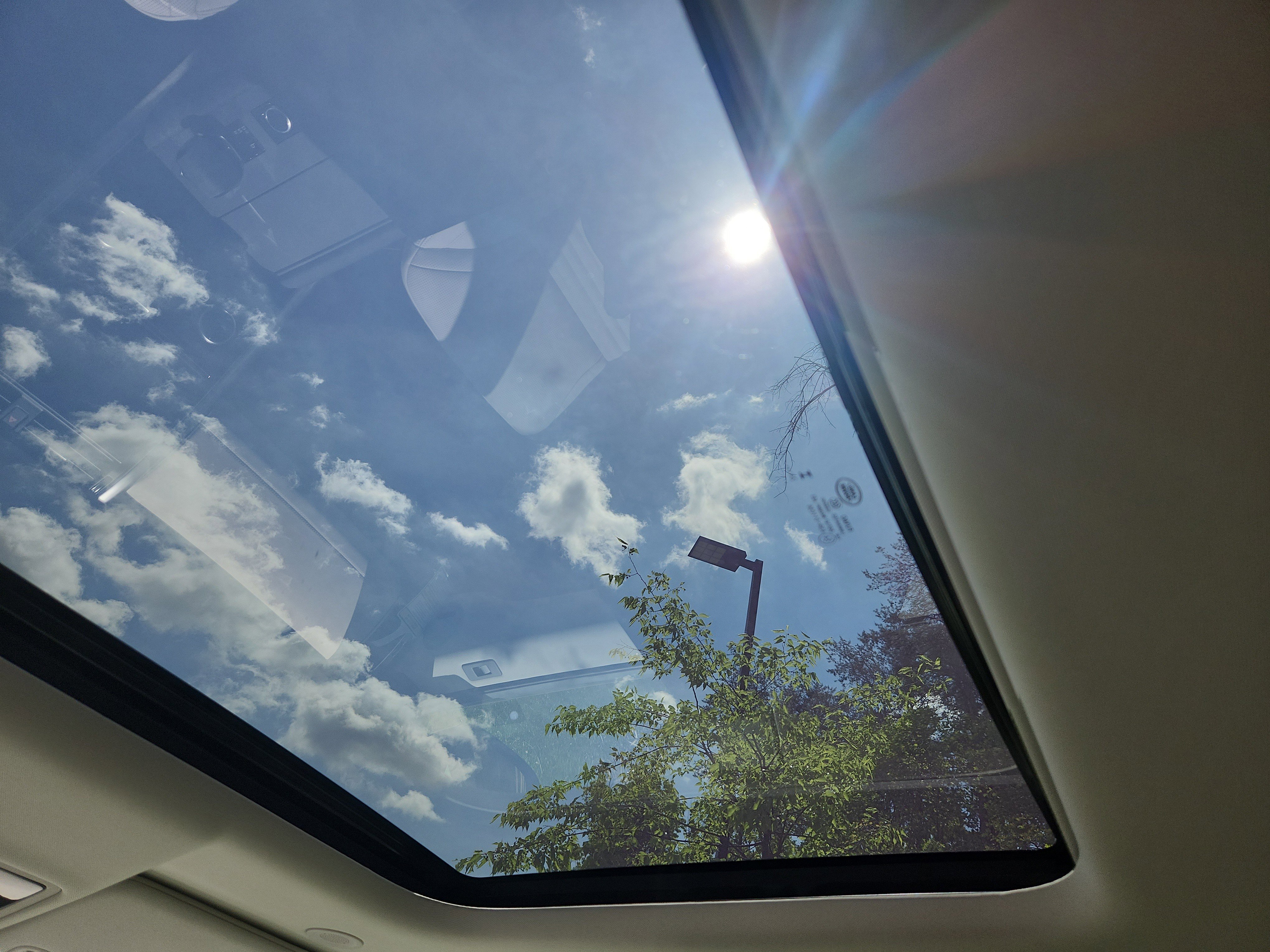 New 2025 Land Rover Discovery S image 27