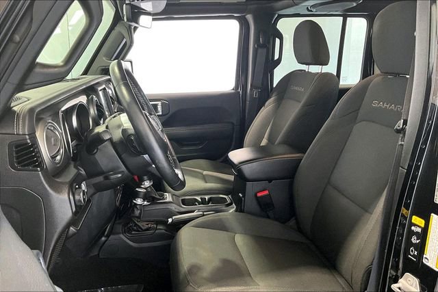 Used 2023 Jeep Wrangler Unlimited Sahara w/ Cold Weather Group AWD/4WD image 22