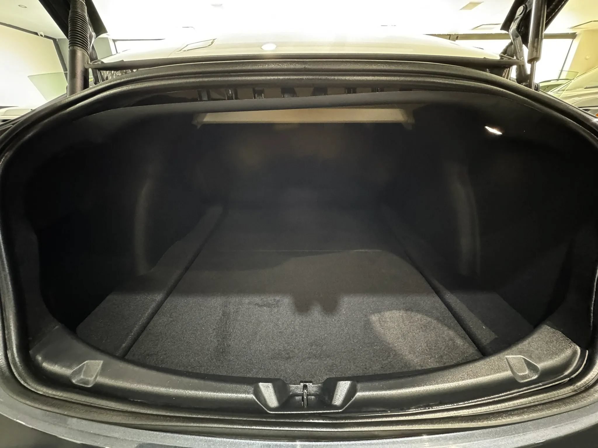 Used 2023 Tesla Model 3 Standard Range RWD image 19