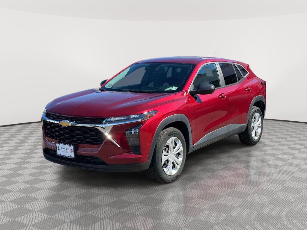 Used 2024 Chevrolet Trax LS FWD image 3