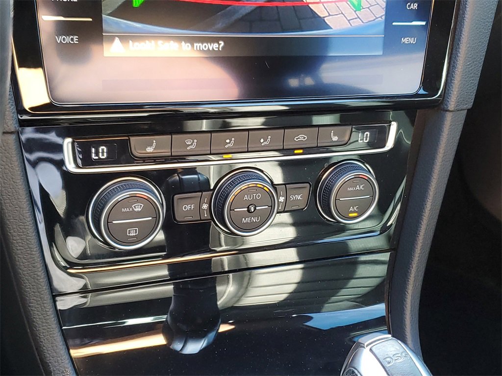 Used 2019 Volkswagen Golf R 4-Door image 28