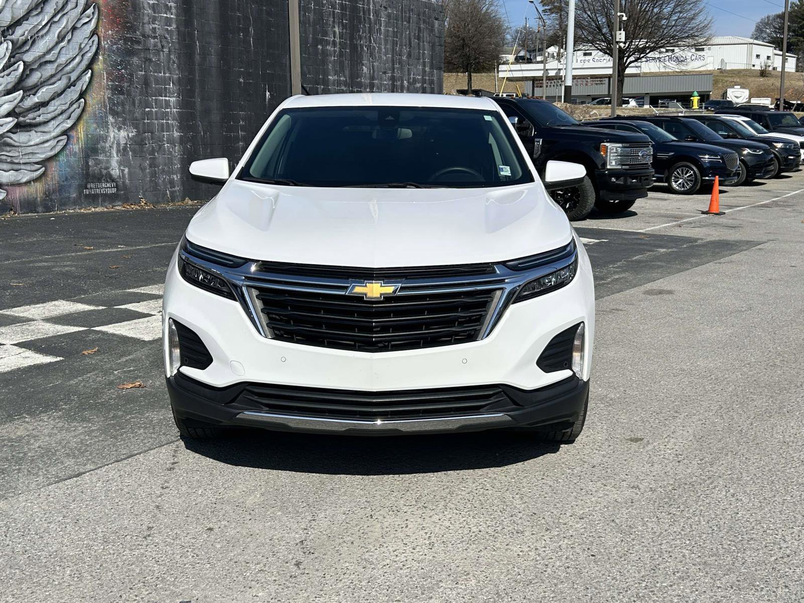 Used 2024 Chevrolet Equinox LT image 8