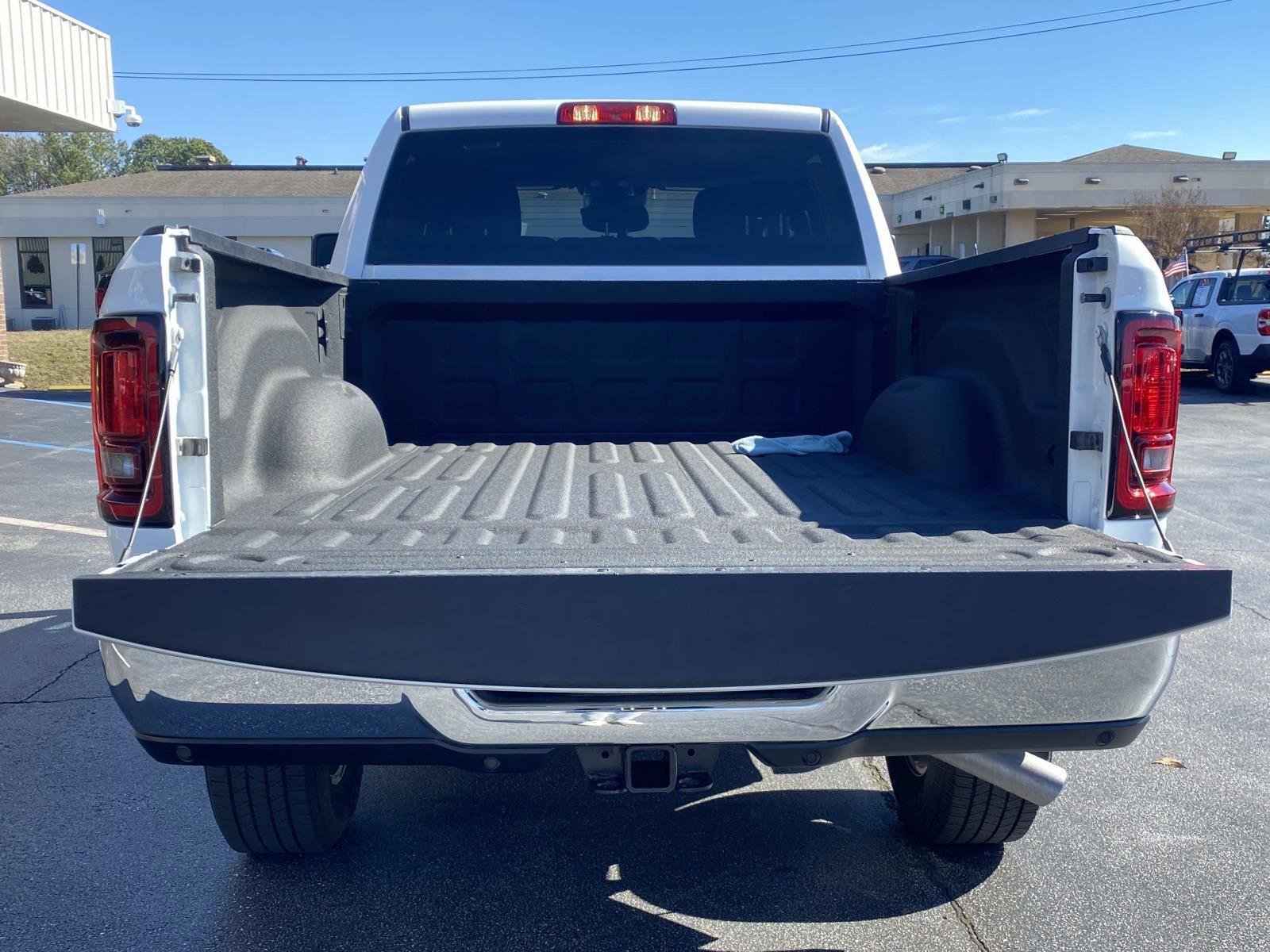 Used 2025 RAM 2500 Big Horn image 7