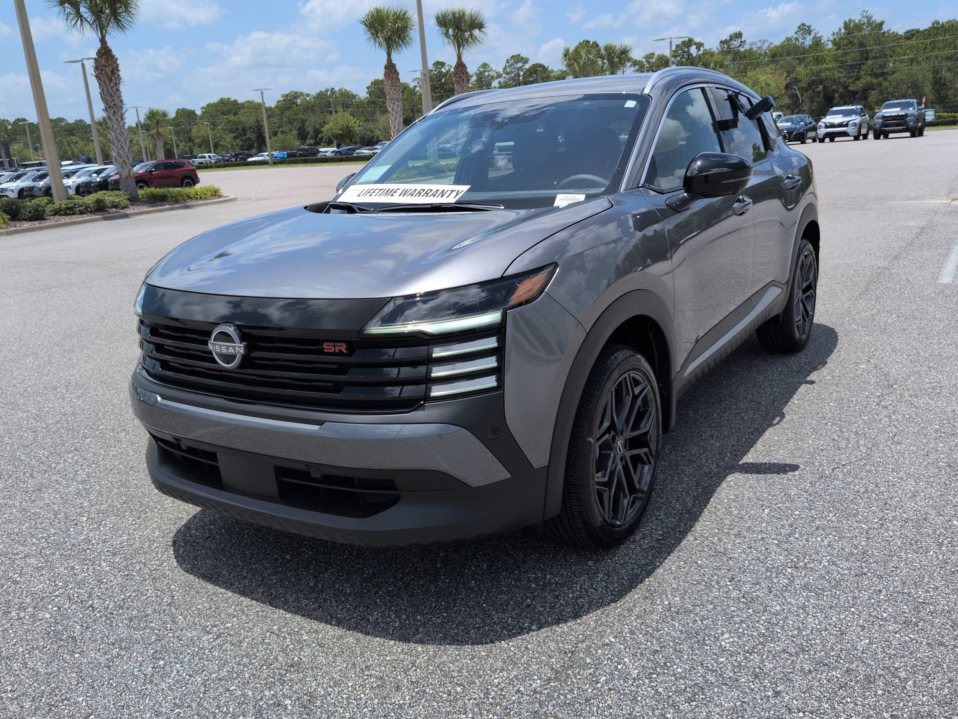 New 2026 Nissan Kicks SR FWD image 9