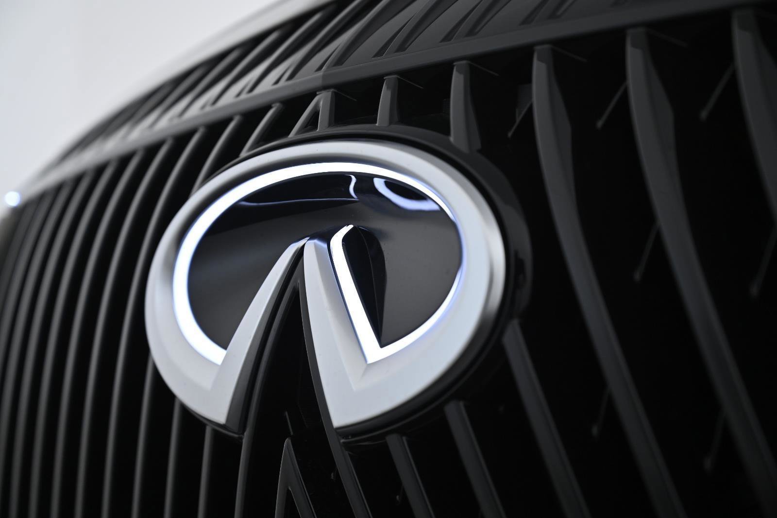 New 2026 INFINITI QX80 Autograph w/ Premium Cargo Package image 11