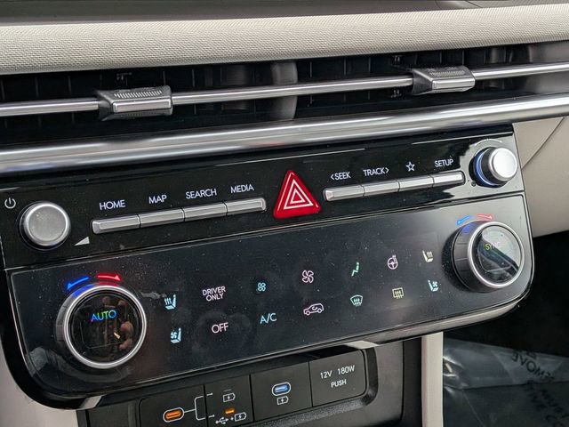 Used 2025 Hyundai Tucson Limited image 22