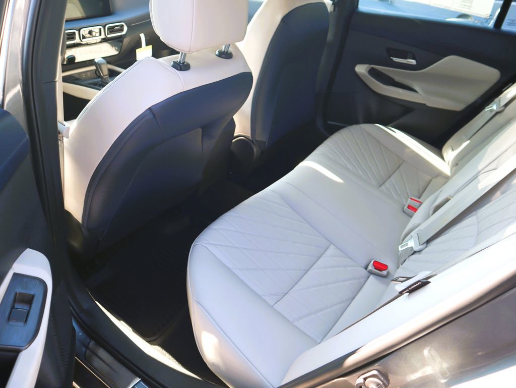 New 2026 Nissan Sentra SL w/ Floor Mat Package image 10
