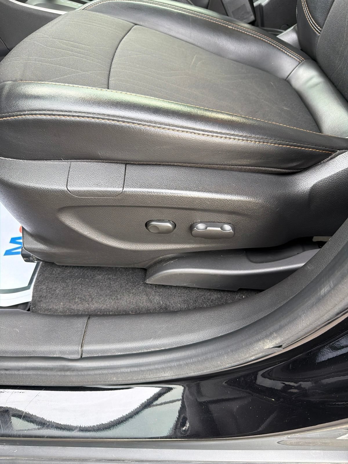 Used 2019 Chevrolet Trax LT w/ LT Convenience Package FWD image 10
