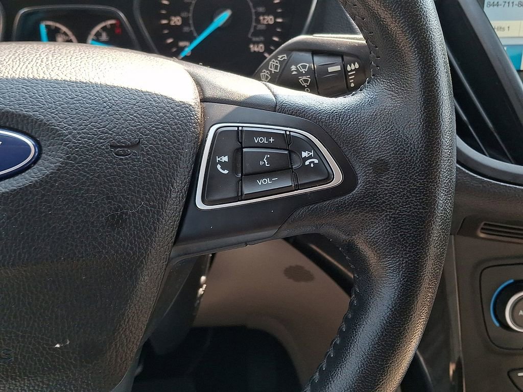 Used 2019 Ford Escape Titanium image 21