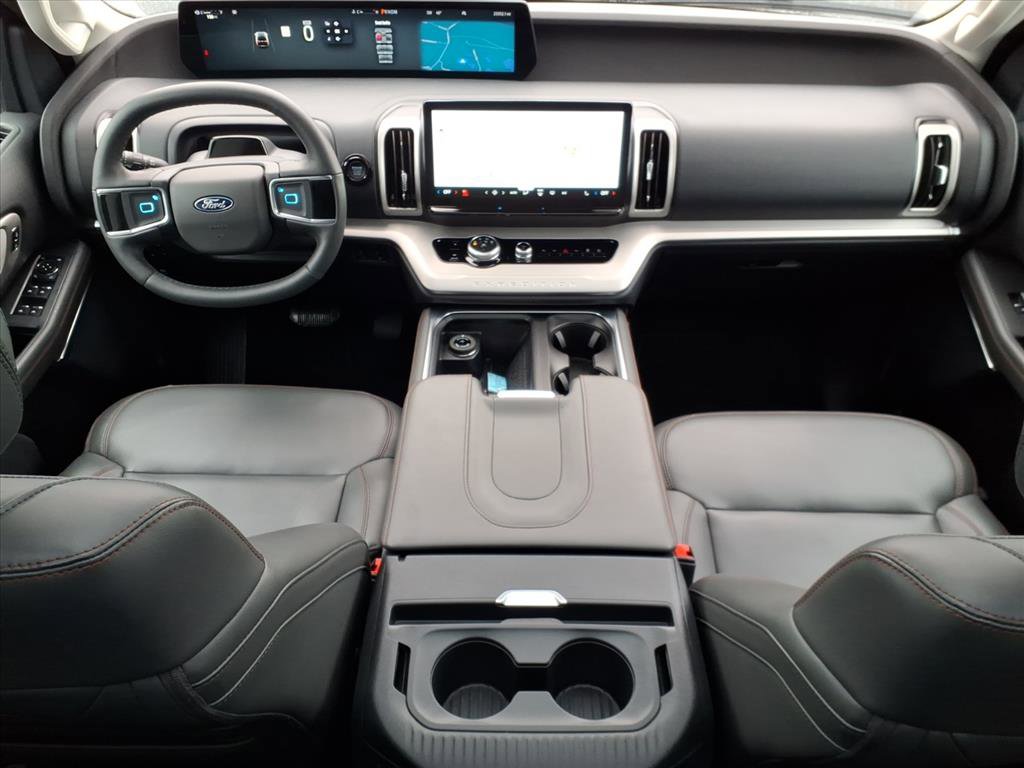 Used 2025 Ford Expedition Max Active image 12