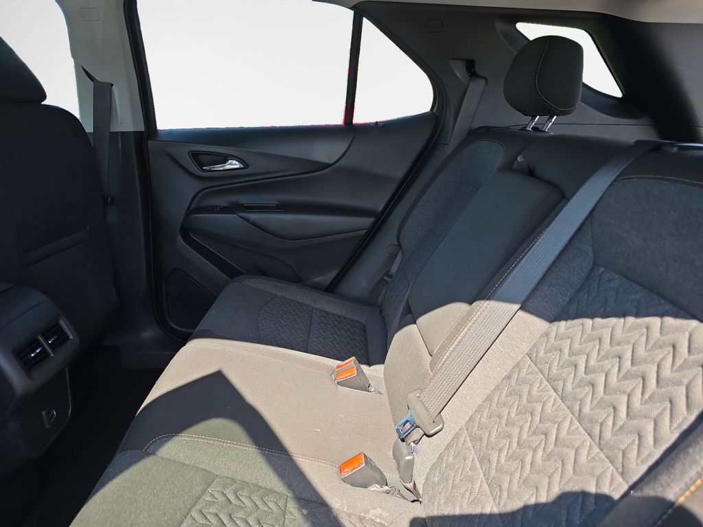 Used 2023 Chevrolet Equinox LT FWD image 23