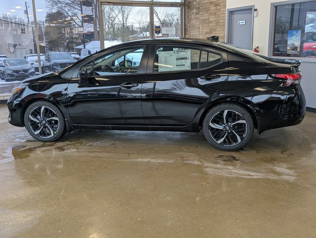 New 2025 Nissan Versa SR w/ Trunk Package image 2