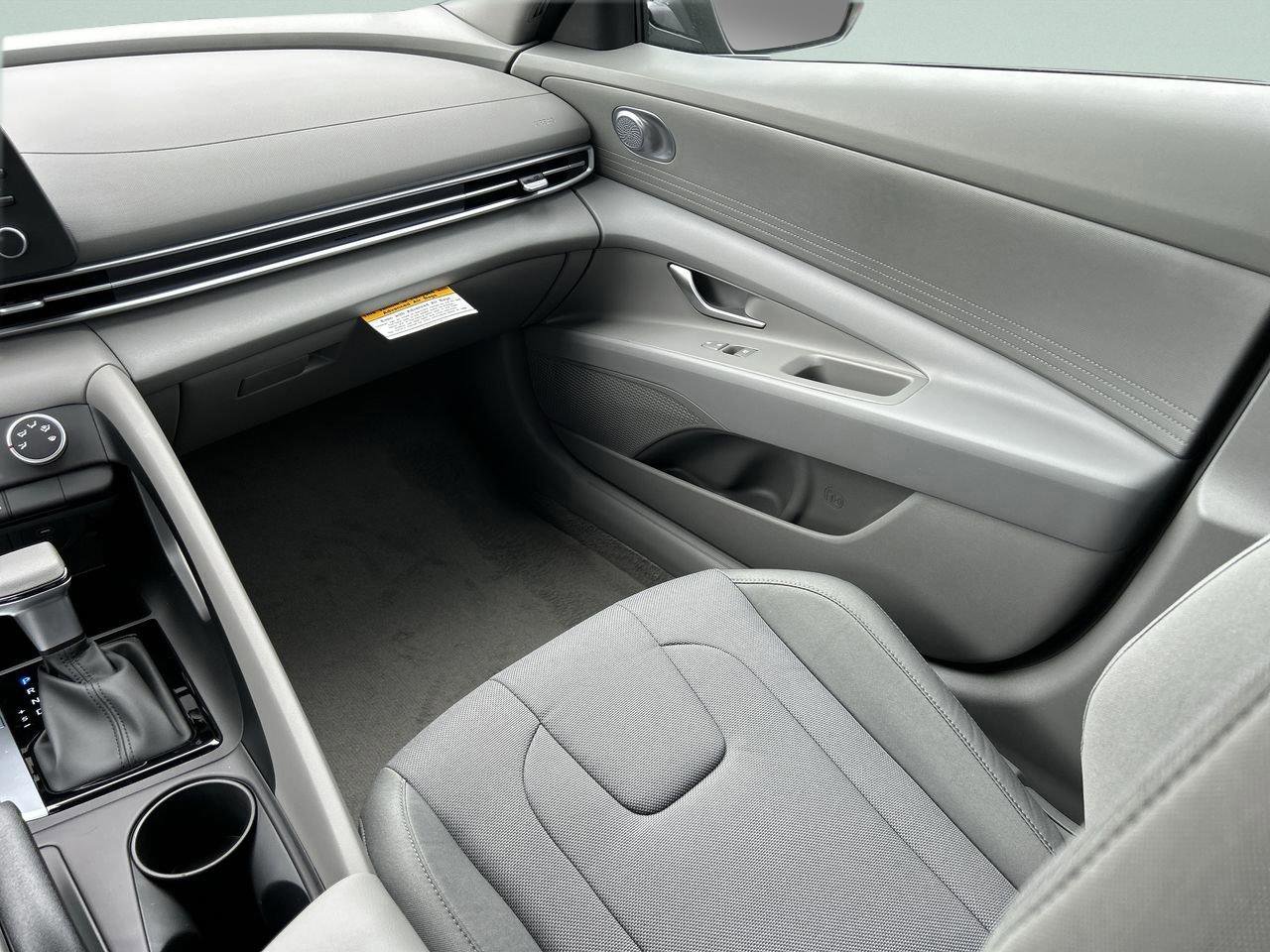 New 2026 Hyundai Elantra SEL Sport image 15