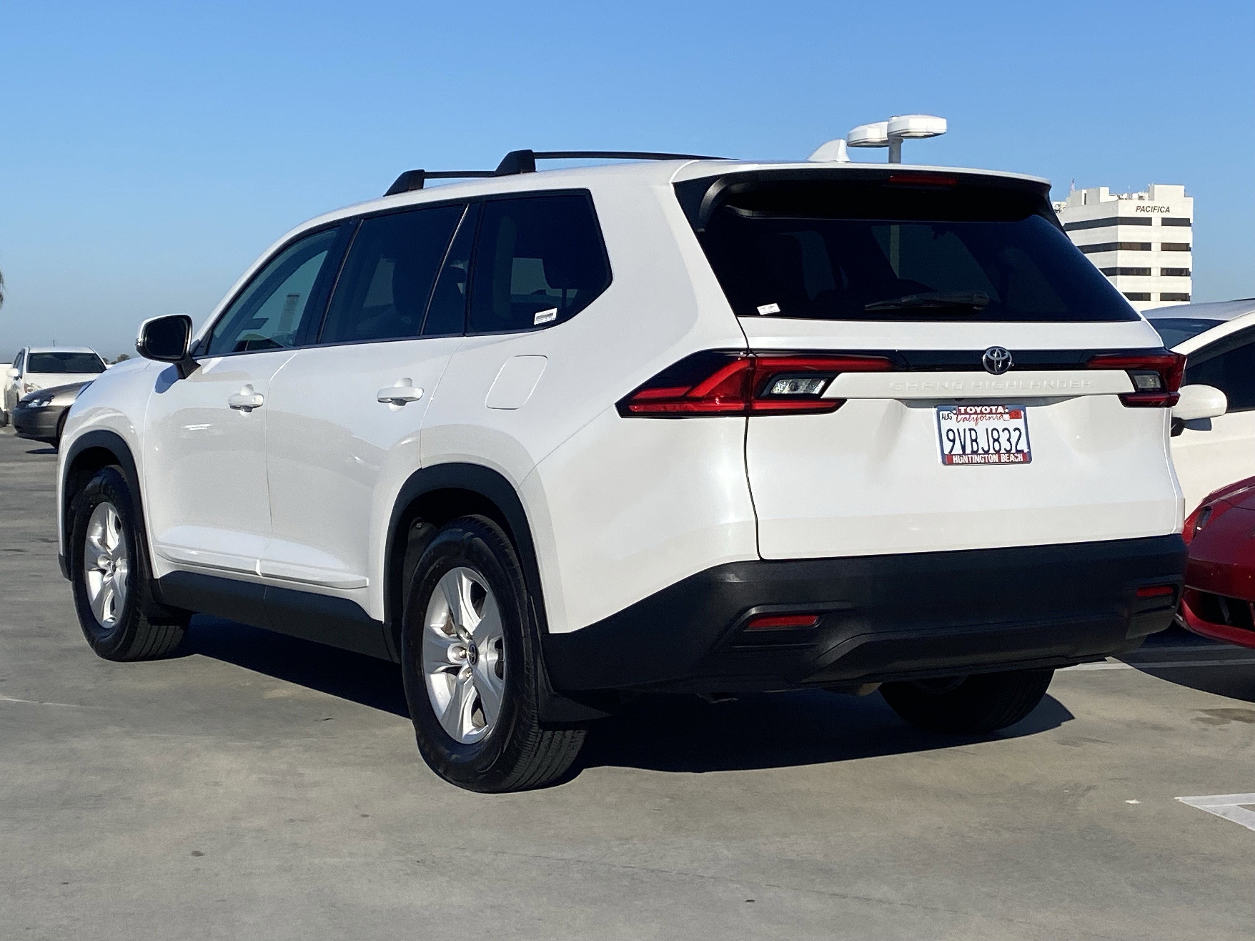Certified 2025 Toyota Grand Highlander FWD image 5