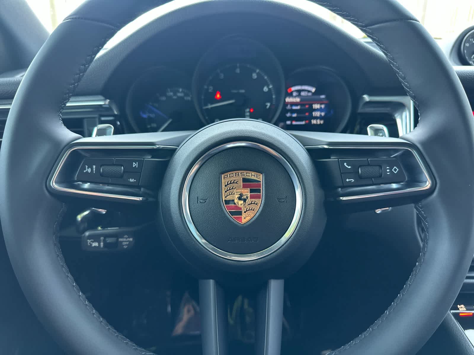 New 2026 Porsche Macan AWD/4WD image 25