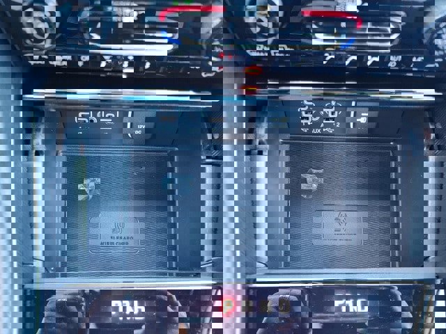 New 2025 Jeep Grand Cherokee Altitude image 7