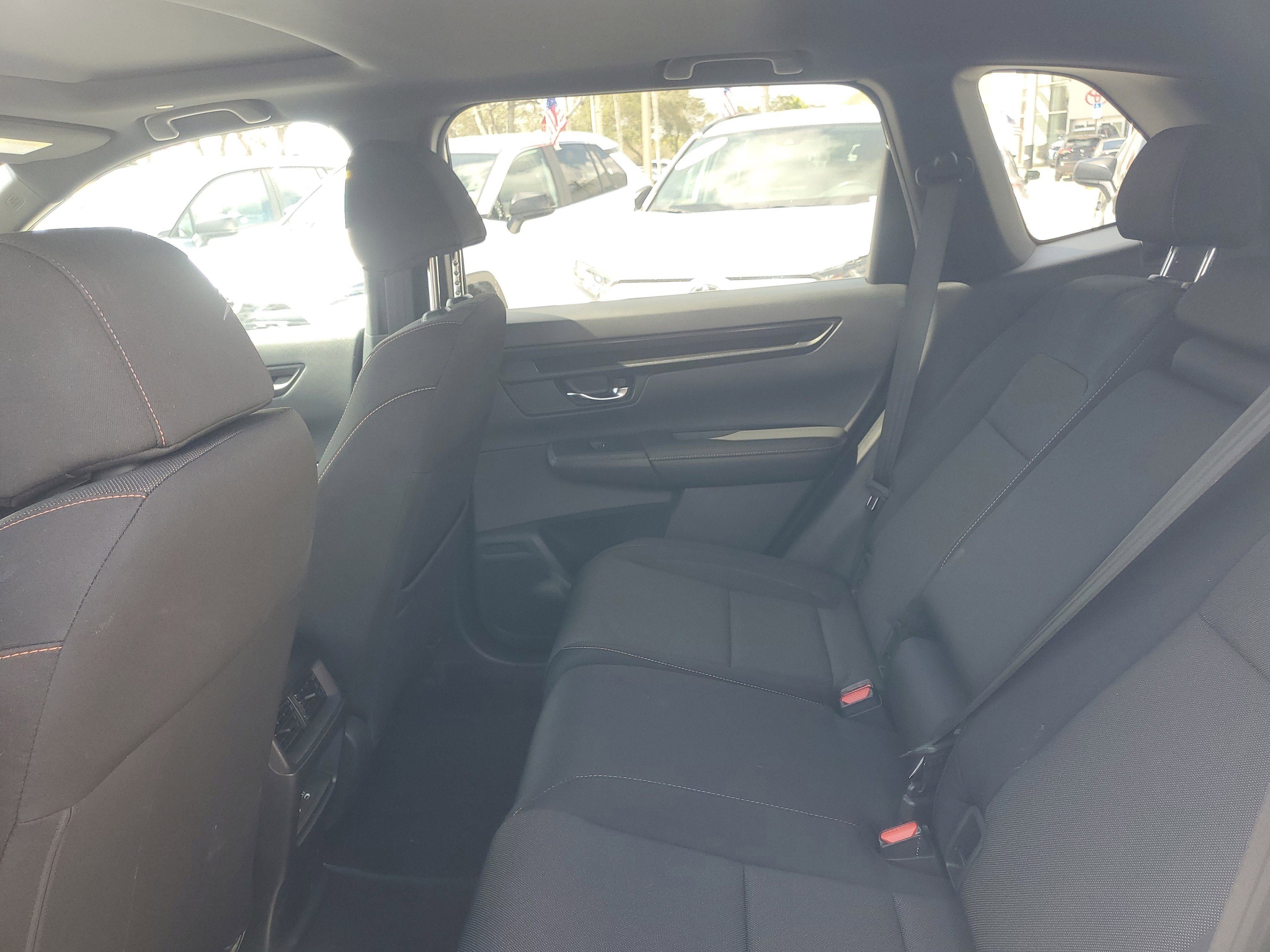 Used 2025 Honda CR-V Sport image 11