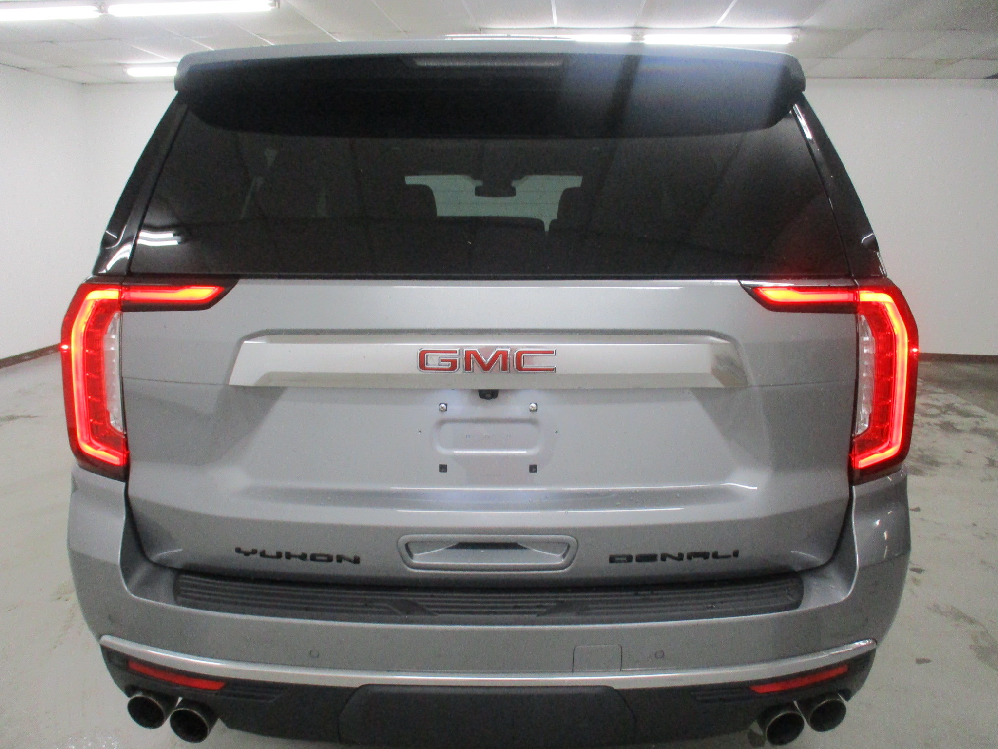 Certified 2023 GMC Yukon XL Denali AWD/4WD image 8