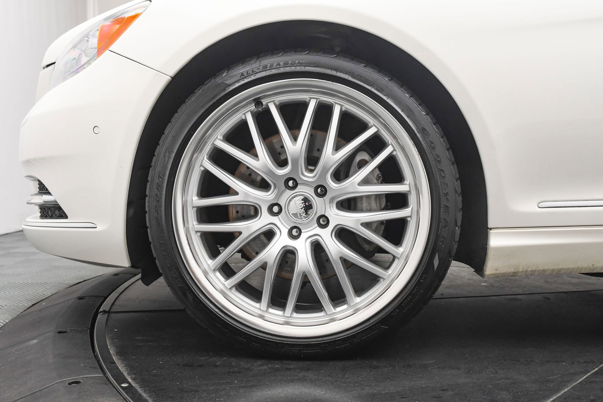 Used 2014 Mercedes-Benz CL 550 4MATIC image 30