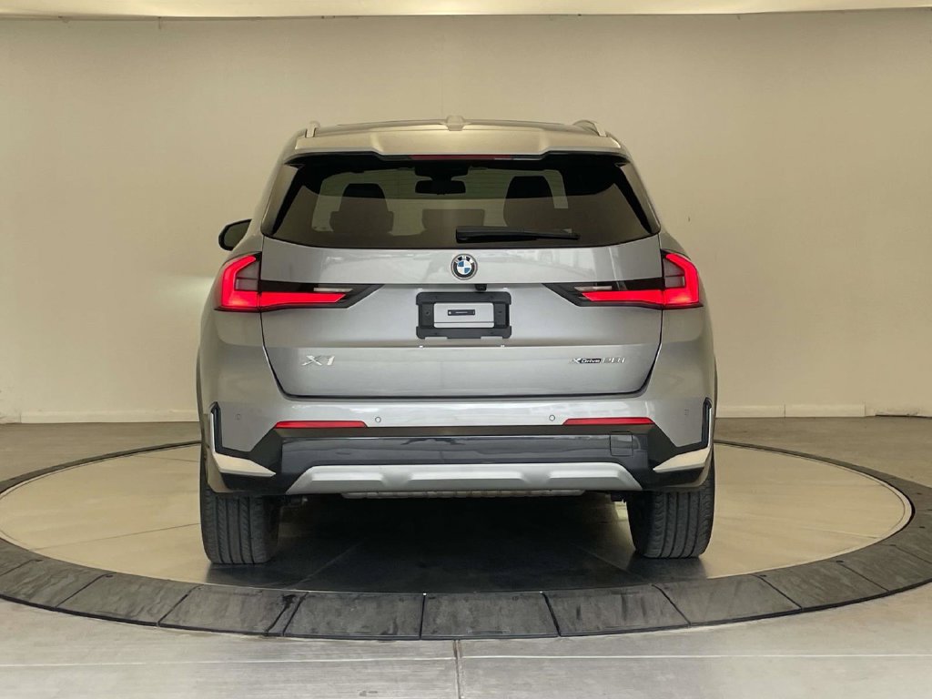 Used 2025 BMW X1 xDrive28i w/ Convenience Package AWD/4WD image 4