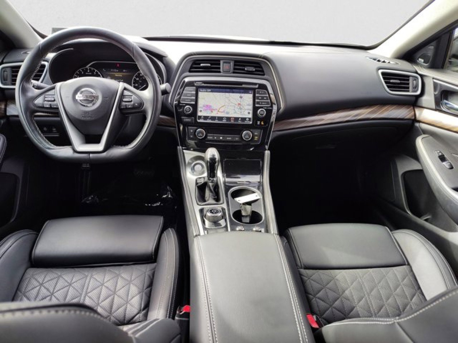 Used 2017 Nissan Maxima Platinum image 14