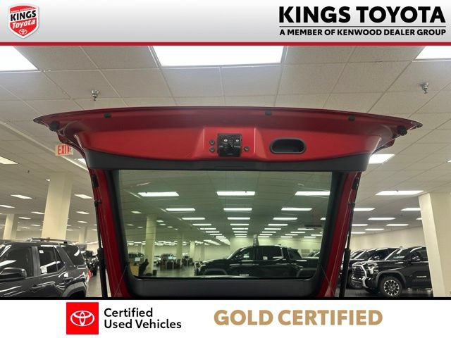 Certified 2023 Toyota Prius XLE AWD/4WD image 23