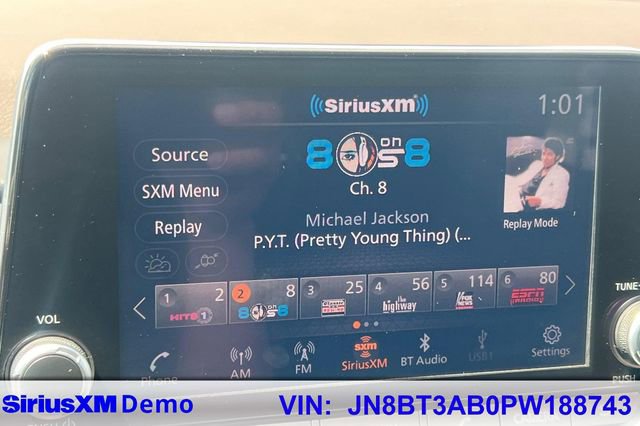 Used 2023 Nissan Rogue S image 39