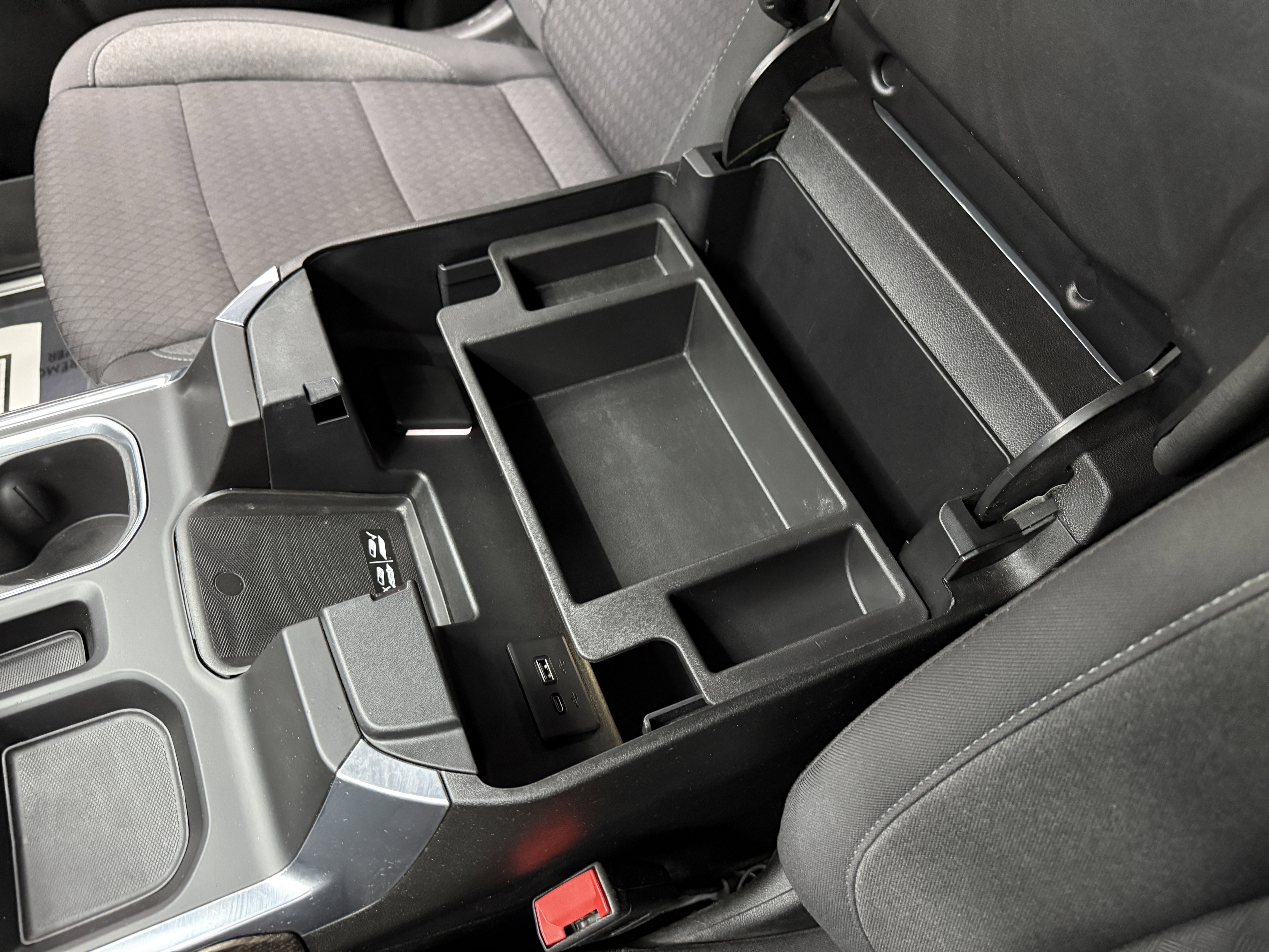 Used 2024 Chevrolet Silverado 1500 RST image 18