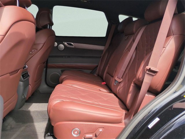 New 2025 Genesis GV80 3.5T Prestige image 12
