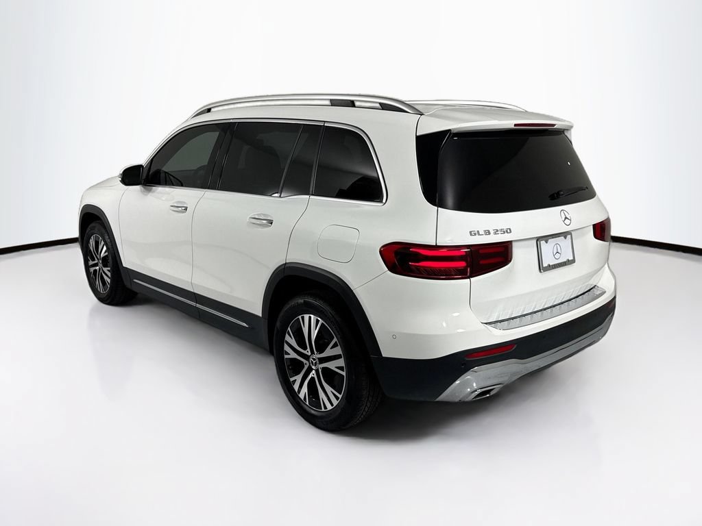 Certified 2025 Mercedes-Benz GLB 250 image 7
