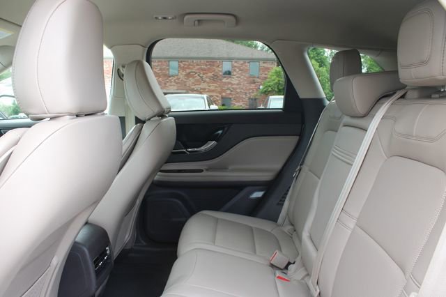 Used 2023 Lincoln Corsair AWD w/ Equipment Group 101A image 32