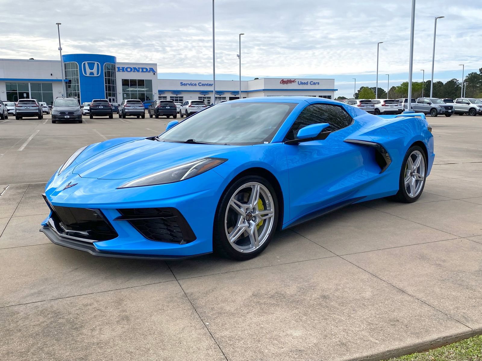 Used 2022 Chevrolet Corvette Stingray Premium Conv w/ Z51 Performance Package image 3
