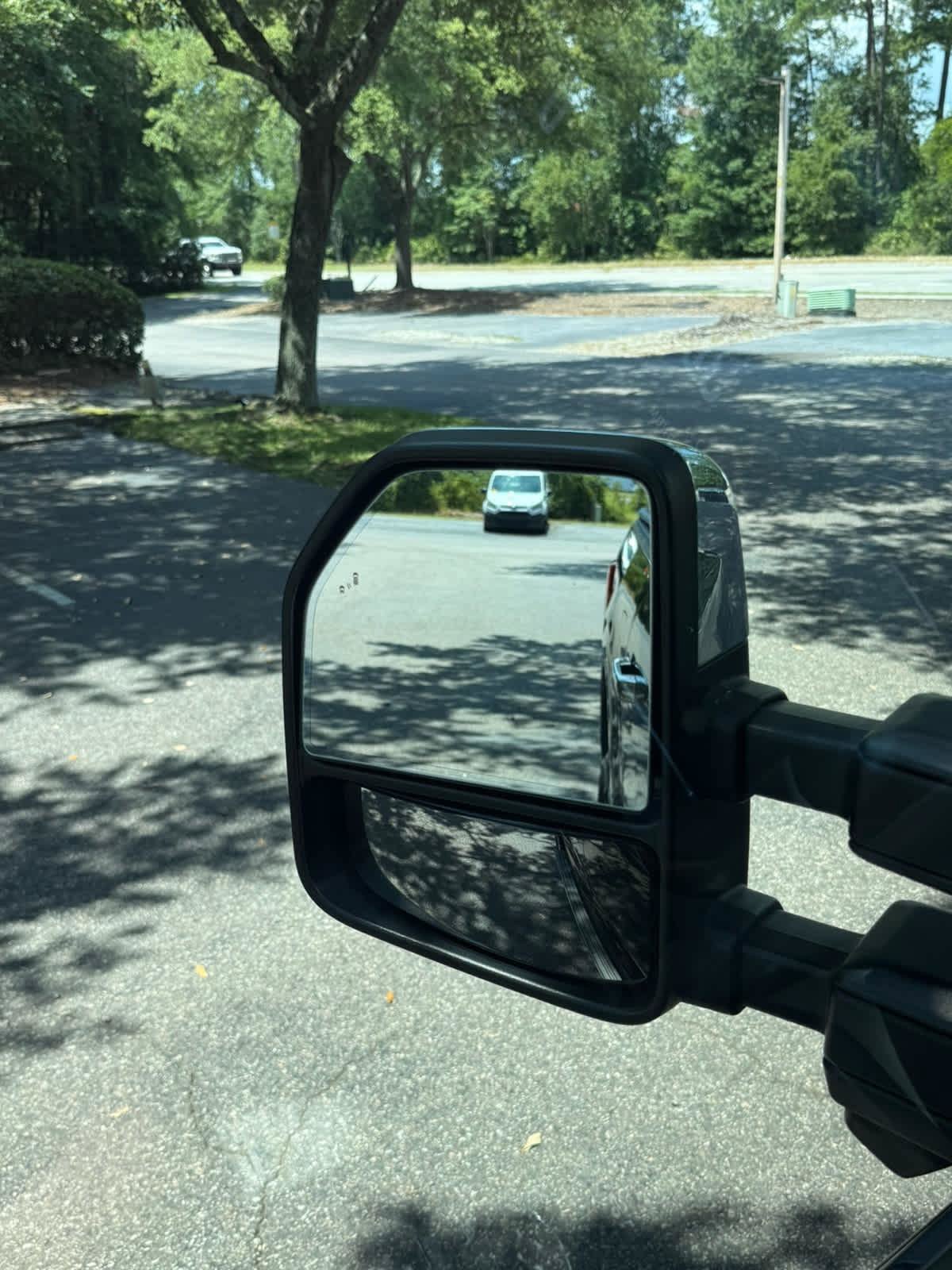 Used 2022 Ford F150 Limited AWD/4WD image 25