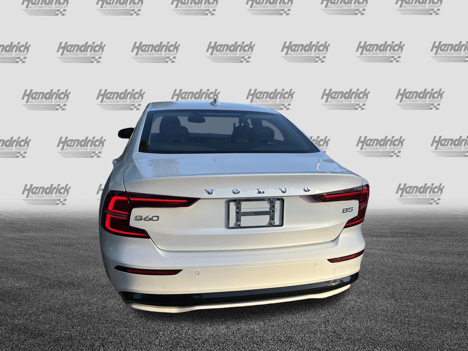 Certified 2024 Volvo S60 B5 Core FWD image 9
