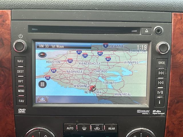 Used 2013 Chevrolet Suburban LTZ image 20