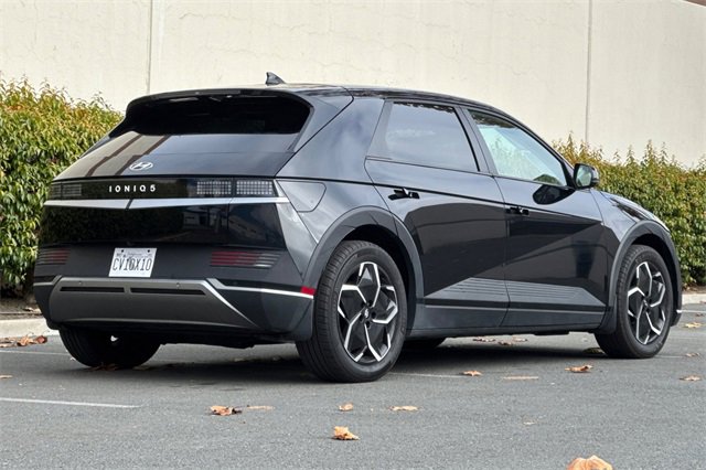 Used 2024 Hyundai Ioniq 5 SEL image 4