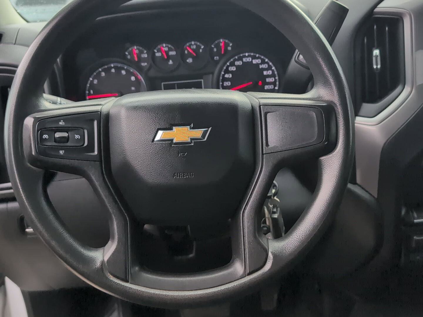 Used 2019 Chevrolet Silverado 1500 Custom w/ Custom Convenience Package image 18