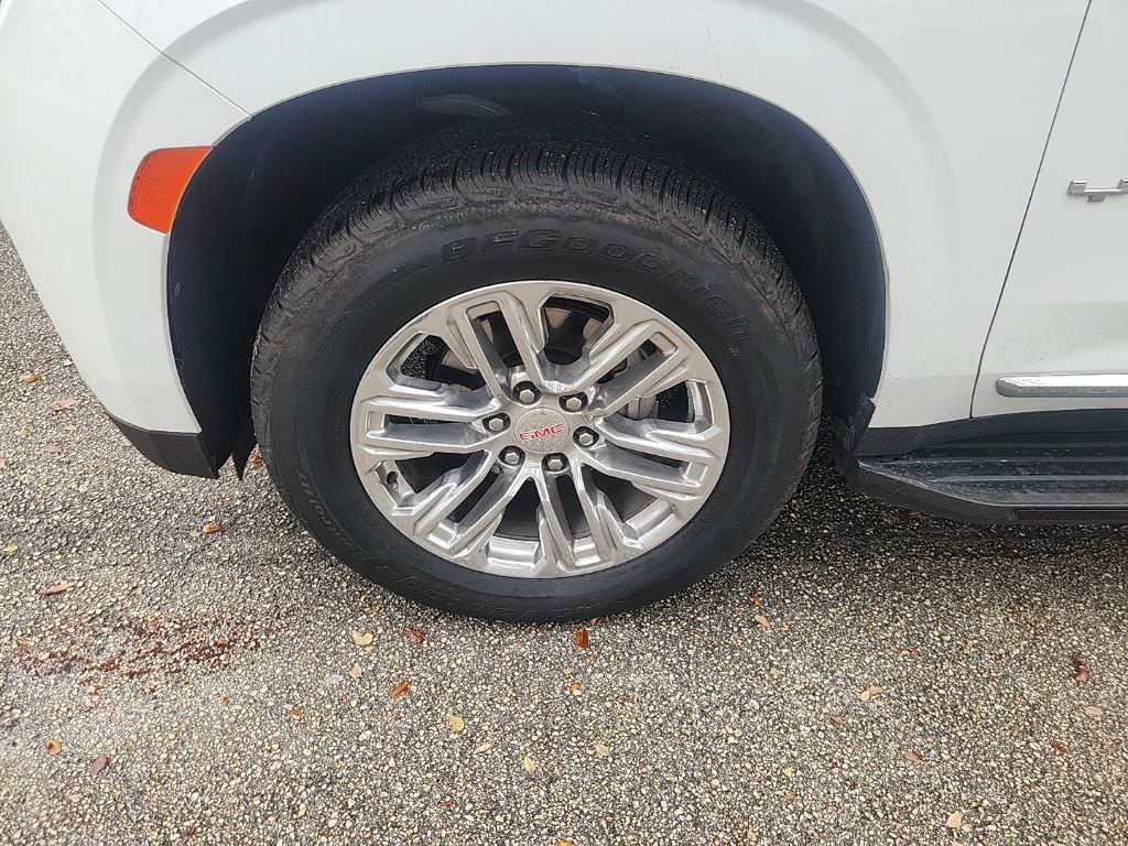 Used 2023 GMC Yukon SLT image 39