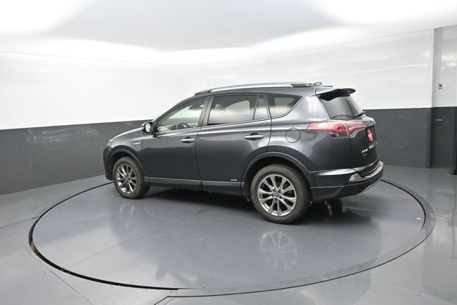 Used 2018 Toyota RAV4 Limited AWD/4WD image 53