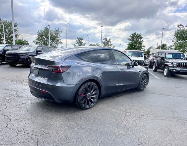 Used 2022 Tesla Model Y Performance AWD/4WD image 8
