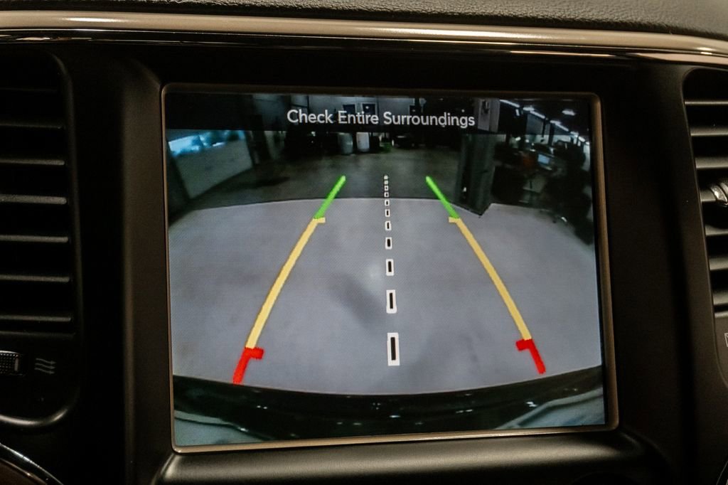 Used 2015 Jeep Grand Cherokee Altitude AWD/4WD image 19