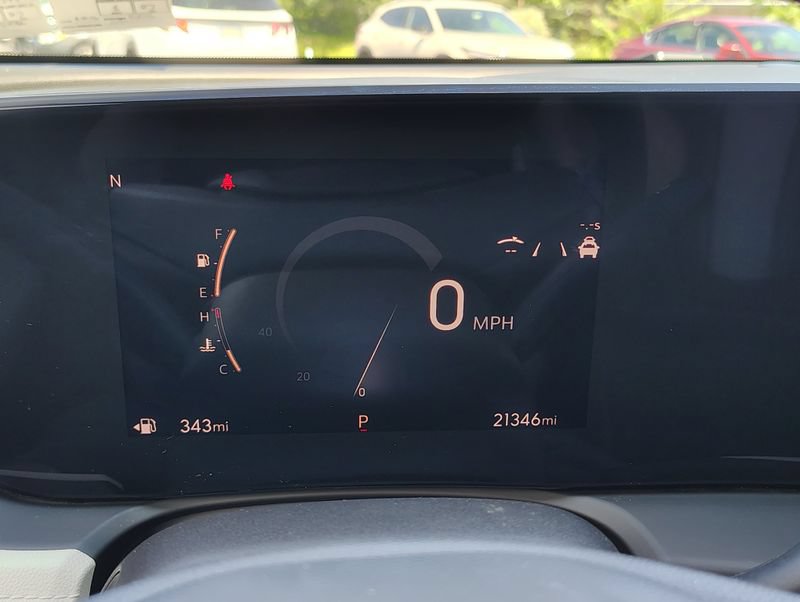 Certified 2024 Buick Encore GX Avenir AWD/4WD image 32