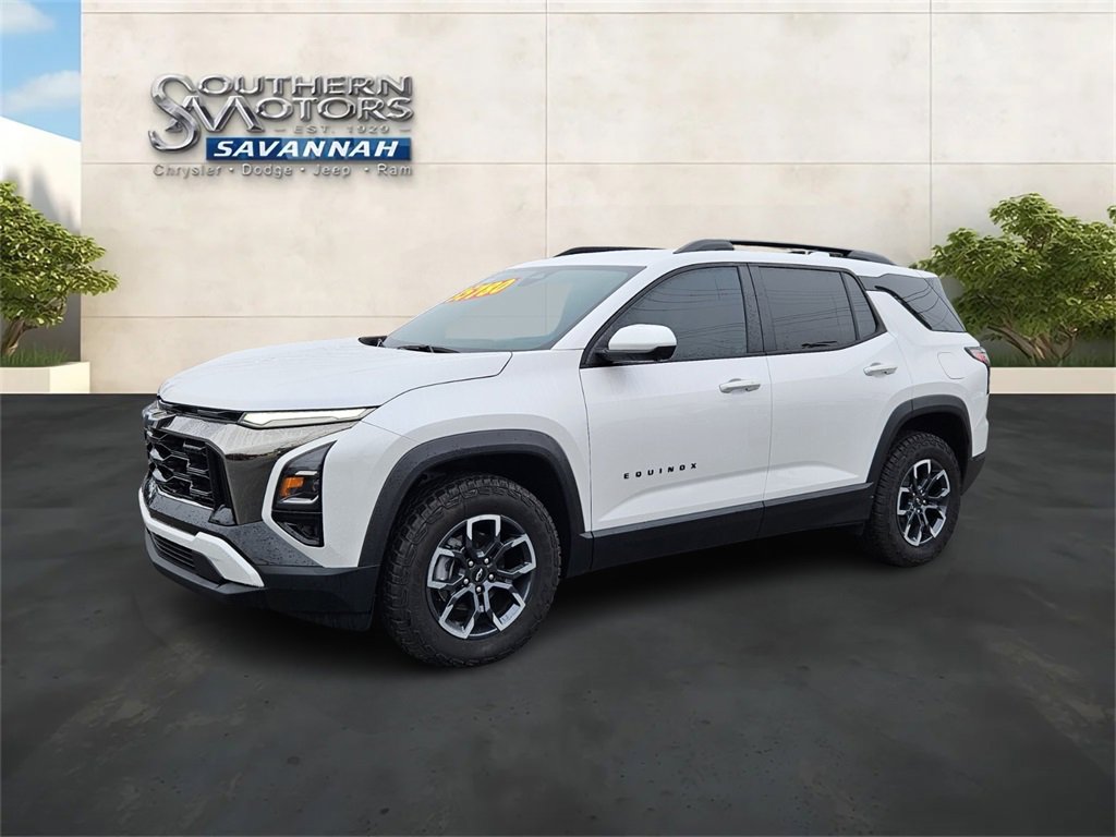 Used 2025 Chevrolet Equinox ACTIV w/ Safety and Technology Package