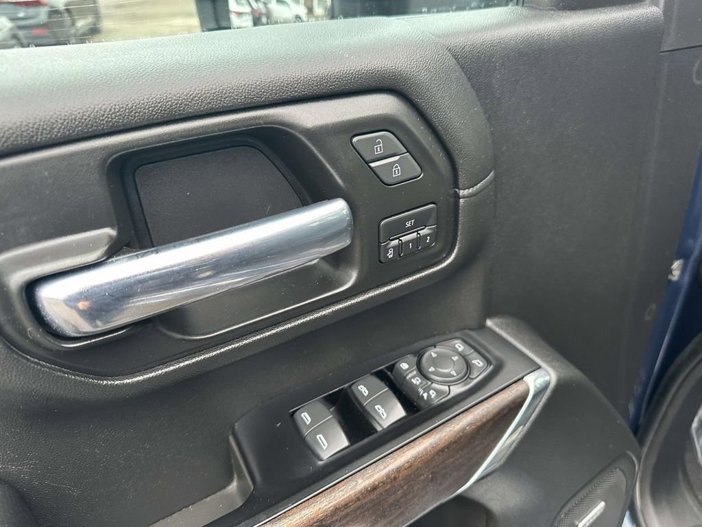 Used 2020 GMC Sierra 2500 Denali w/ Denali Ultimate Package image 22