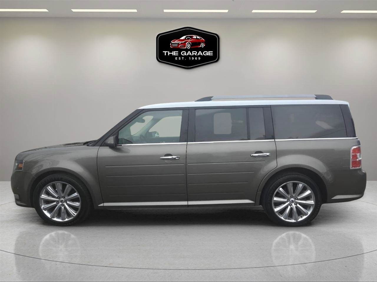 Used 2014 Ford Flex Limited w/ Equipment Group 303A AWD/4WD image 3